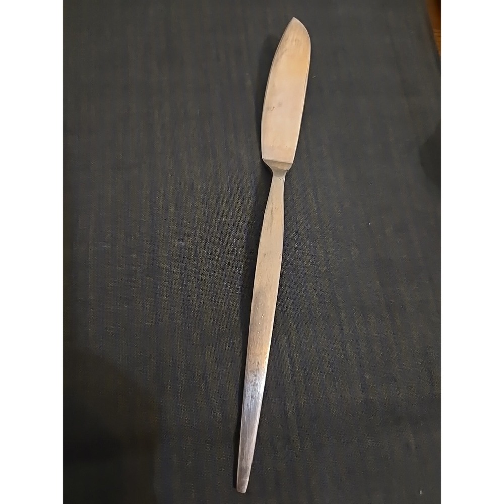 Set of 1 -  EPIC Silver PRINCE Stainless - Flat Handle Butter Knife - 7 1/8"